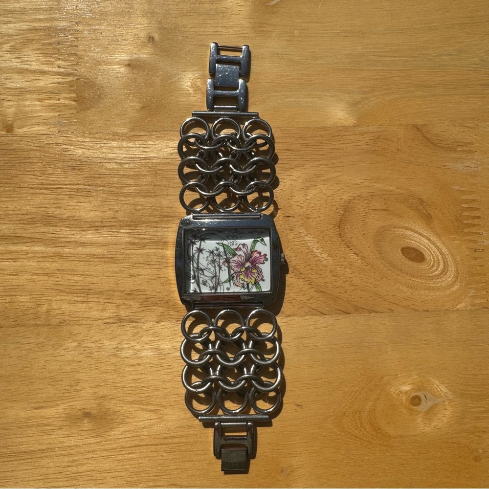 Vintage Ed Hardy by Christian Audigier Lynx Orchid Chainmail Watch - Picture 11 of 12